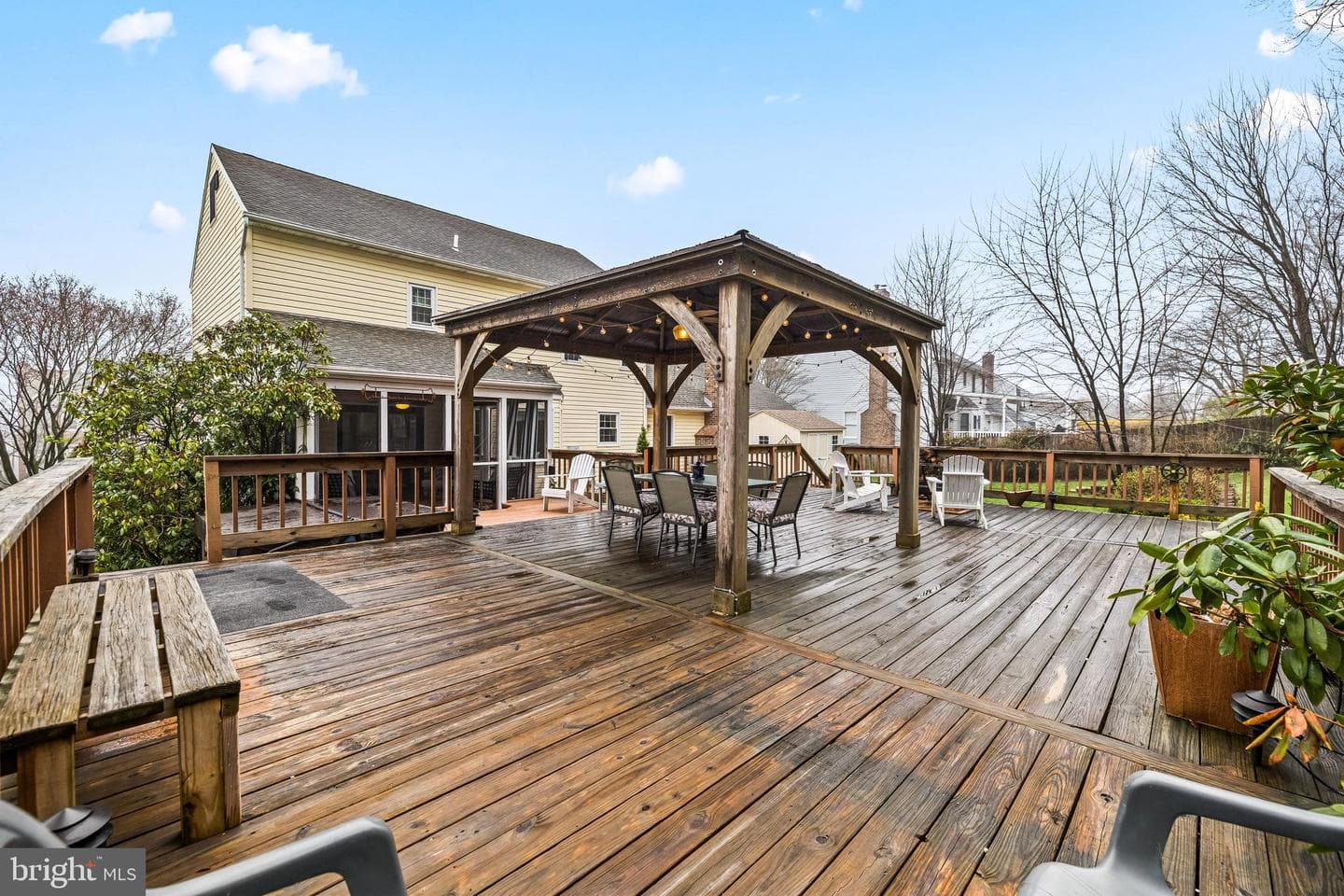 5 N Shaffer Drive photo 38