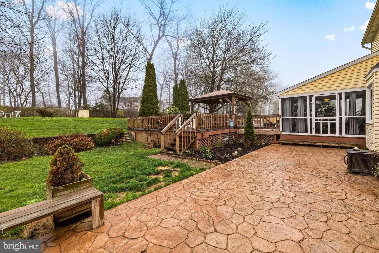 5 N Shaffer Drive photo 41
