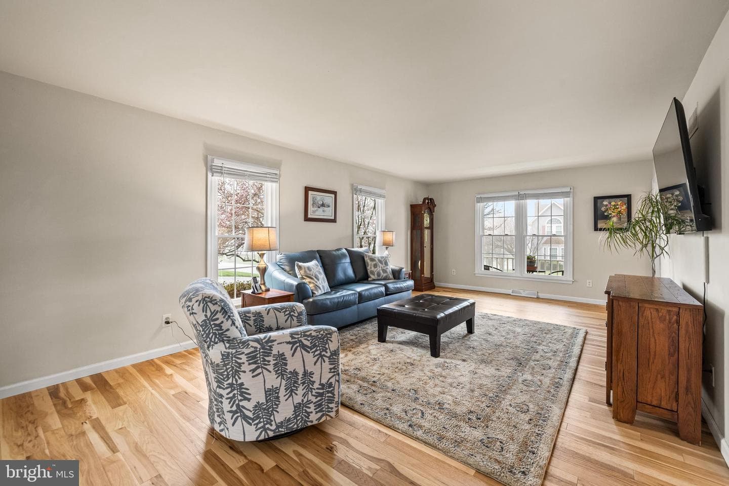5 N Shaffer Drive photo 6