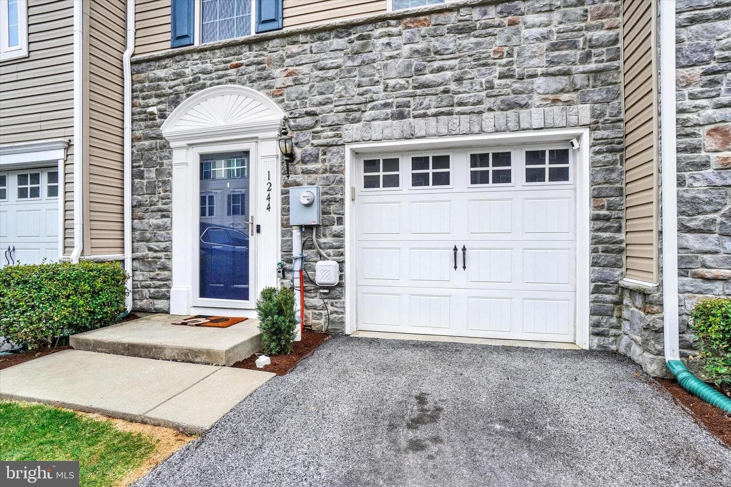 1244 Elderslie Lane photo 29