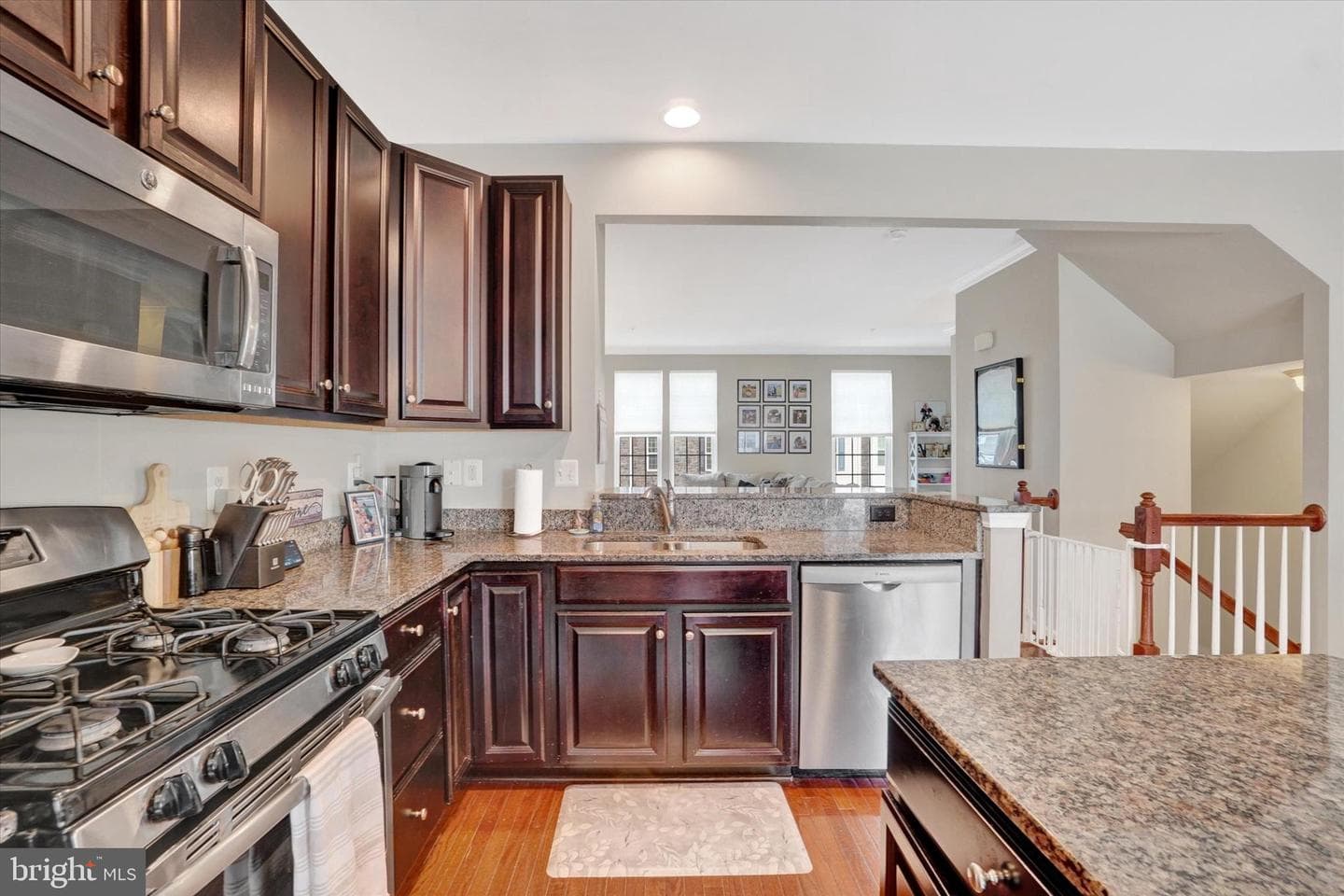 1244 Elderslie Lane photo 7