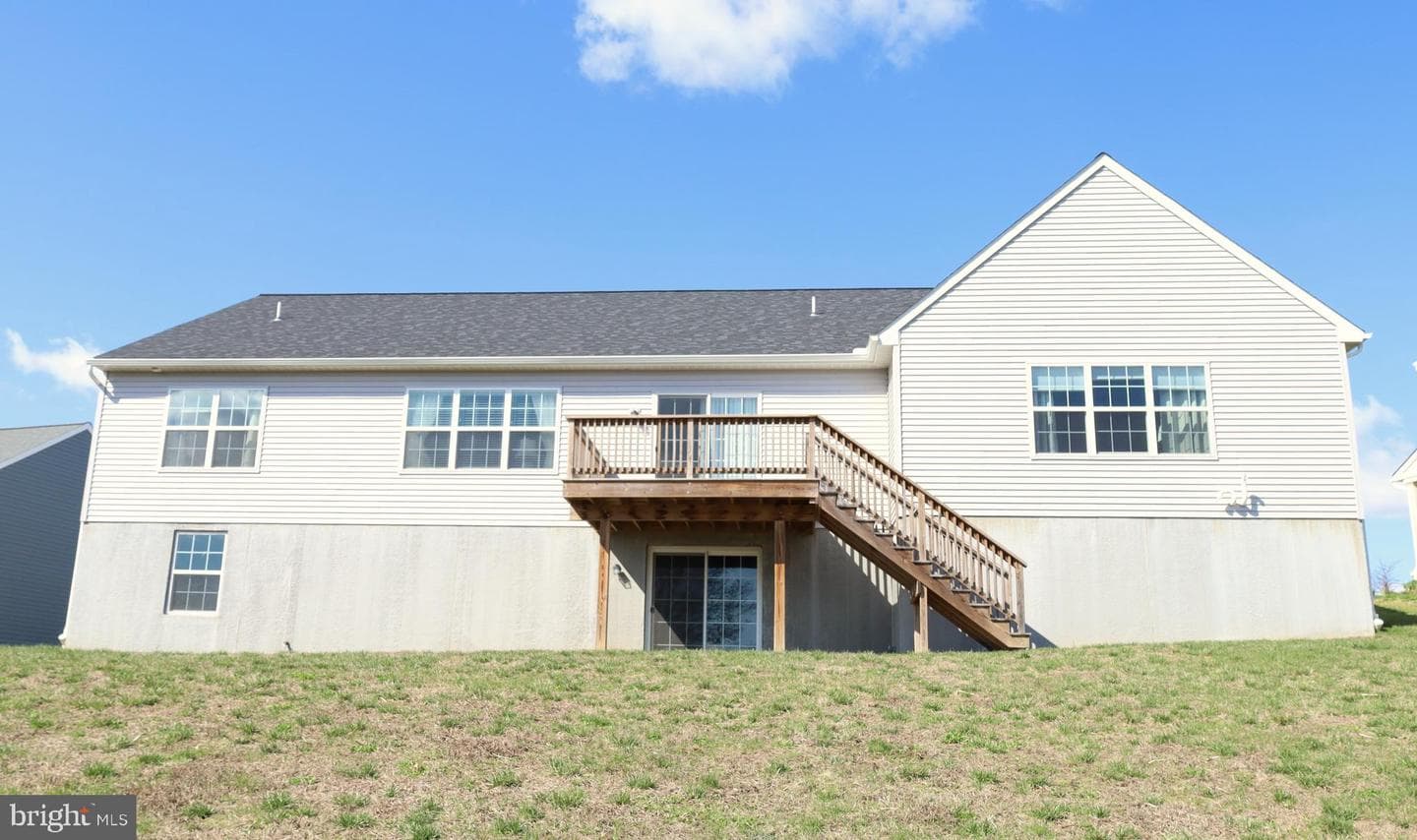 613 Rishel Drive photo 40
