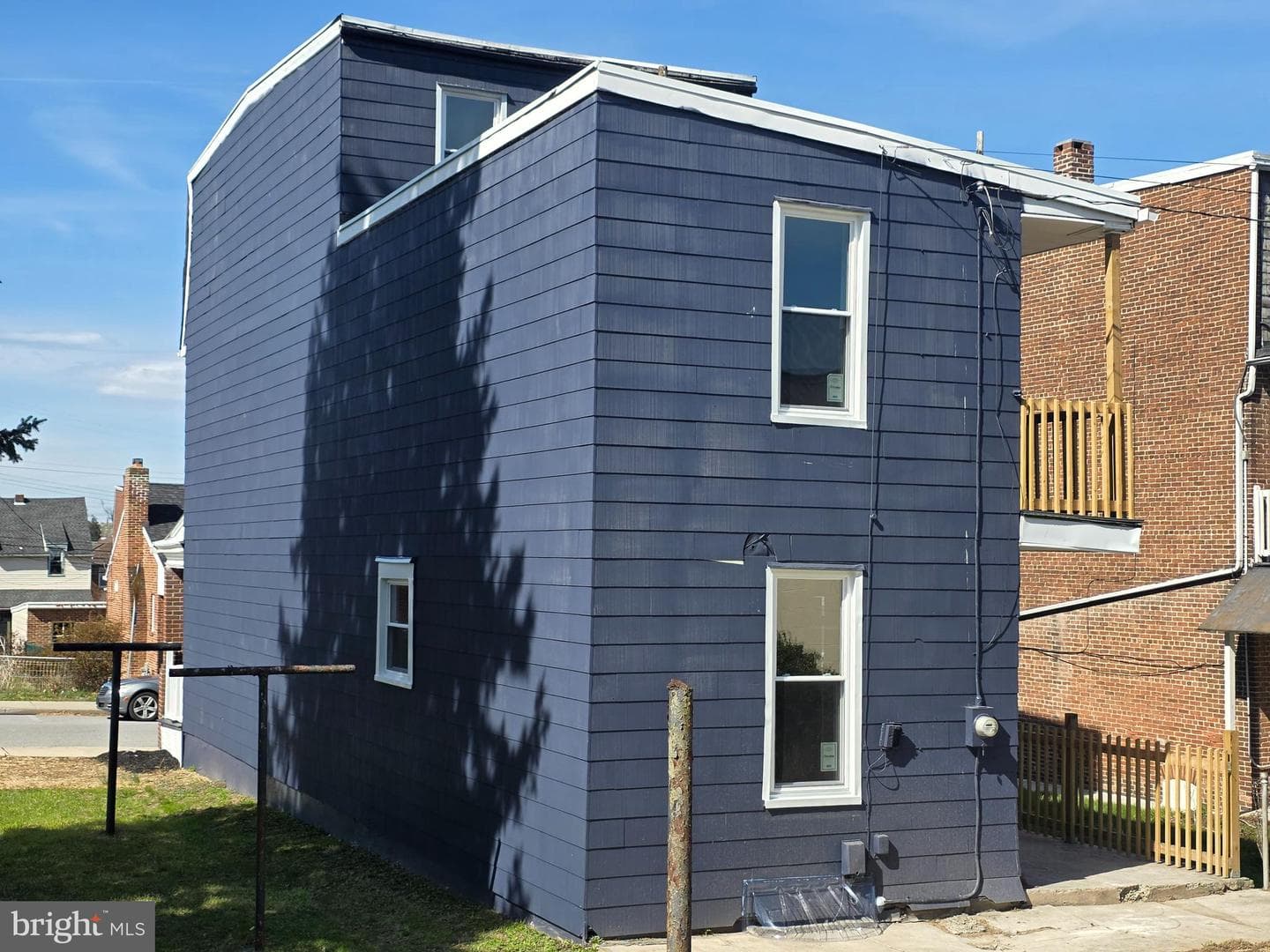 1306 W Poplar Street photo 12