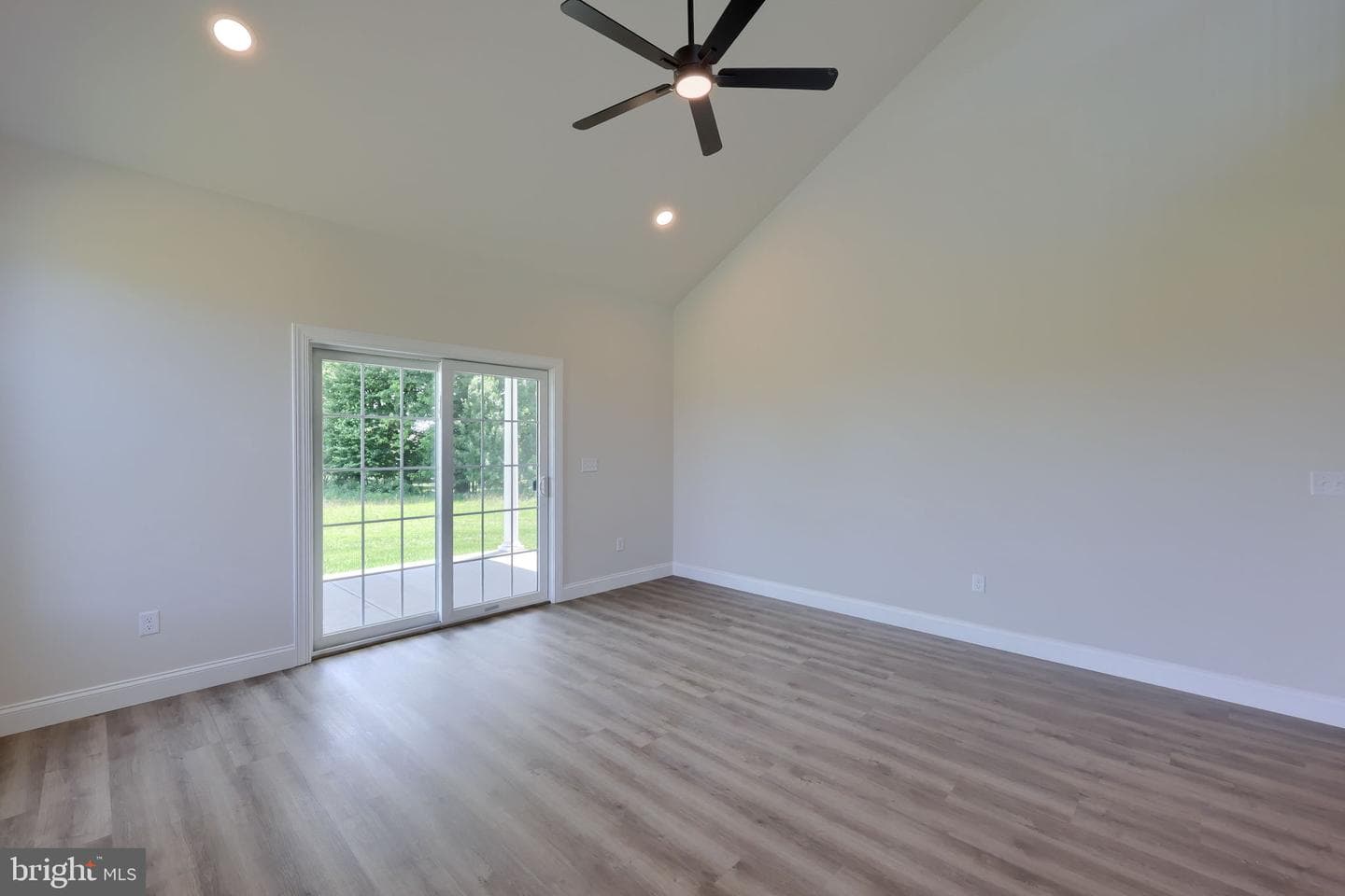 3855 Country Drive photo 10