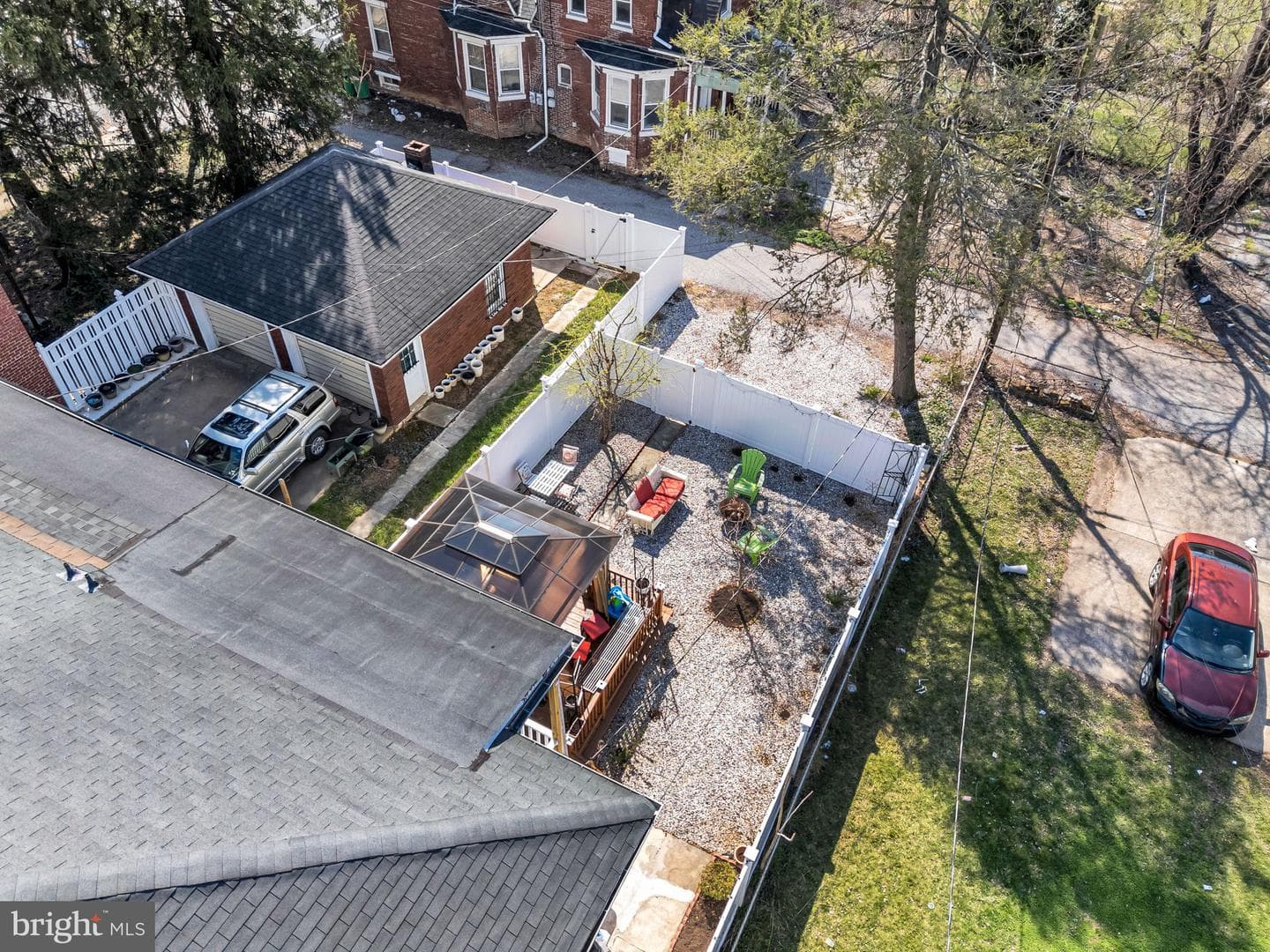 632 S Pershing Avenue photo 4