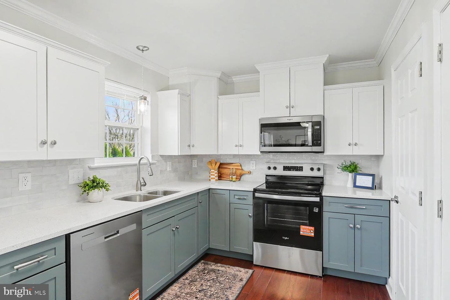 55 Burberry Lane photo 11