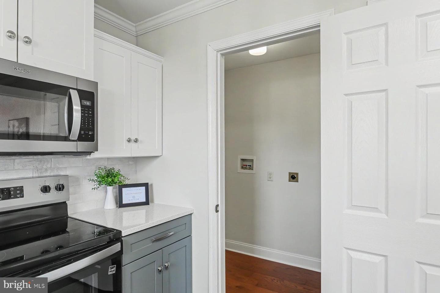 55 Burberry Lane photo 14