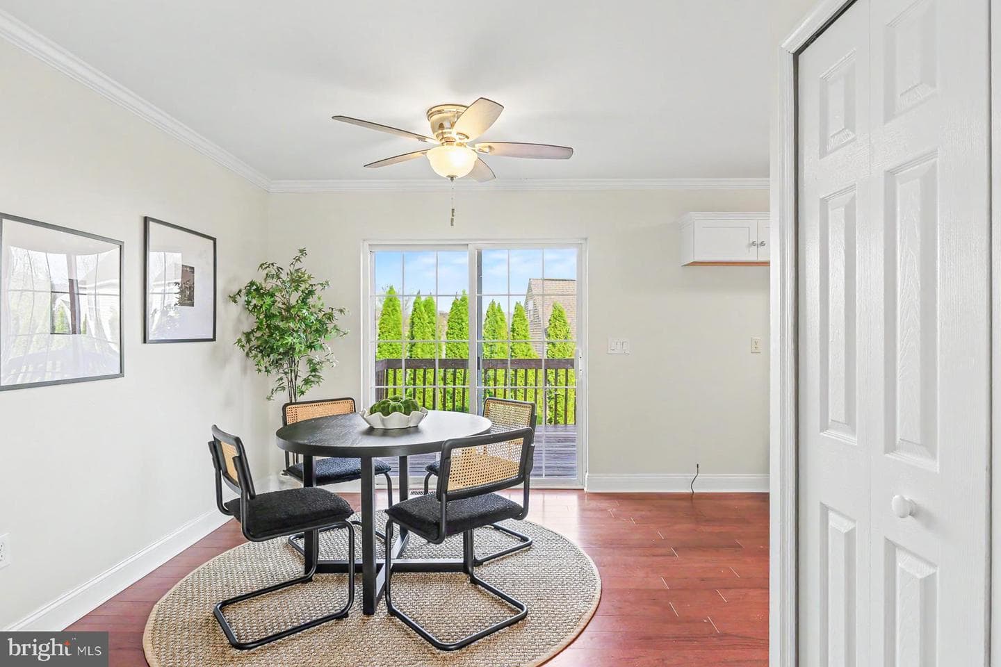 55 Burberry Lane photo 15