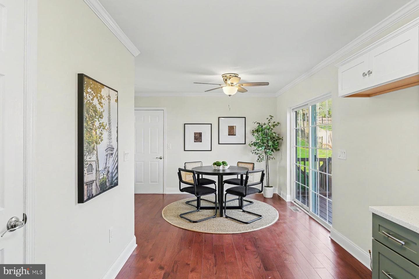 55 Burberry Lane photo 17