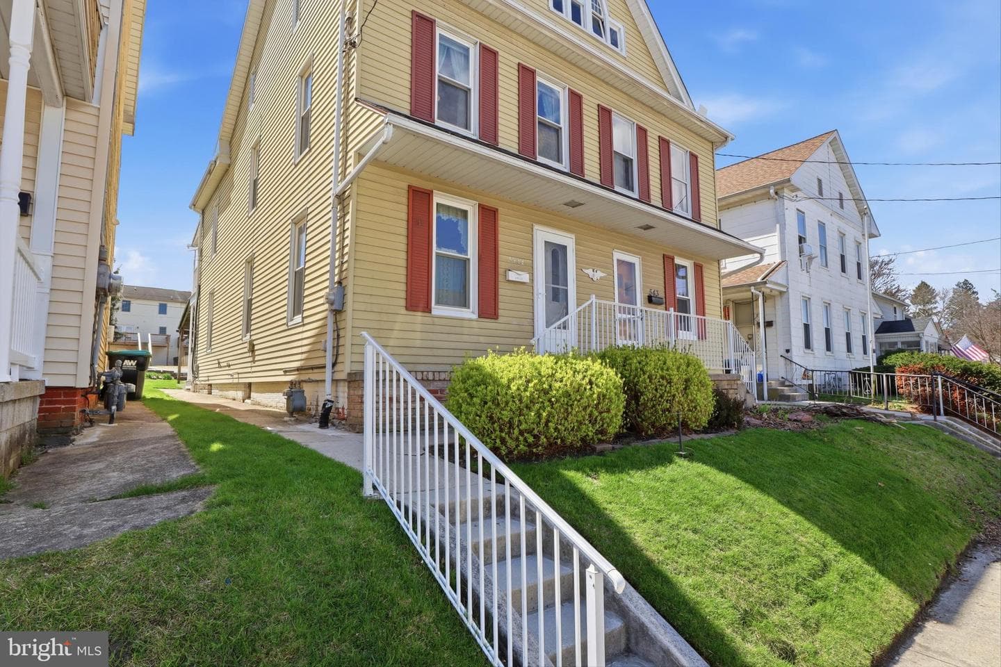543 Baer Avenue photo 4