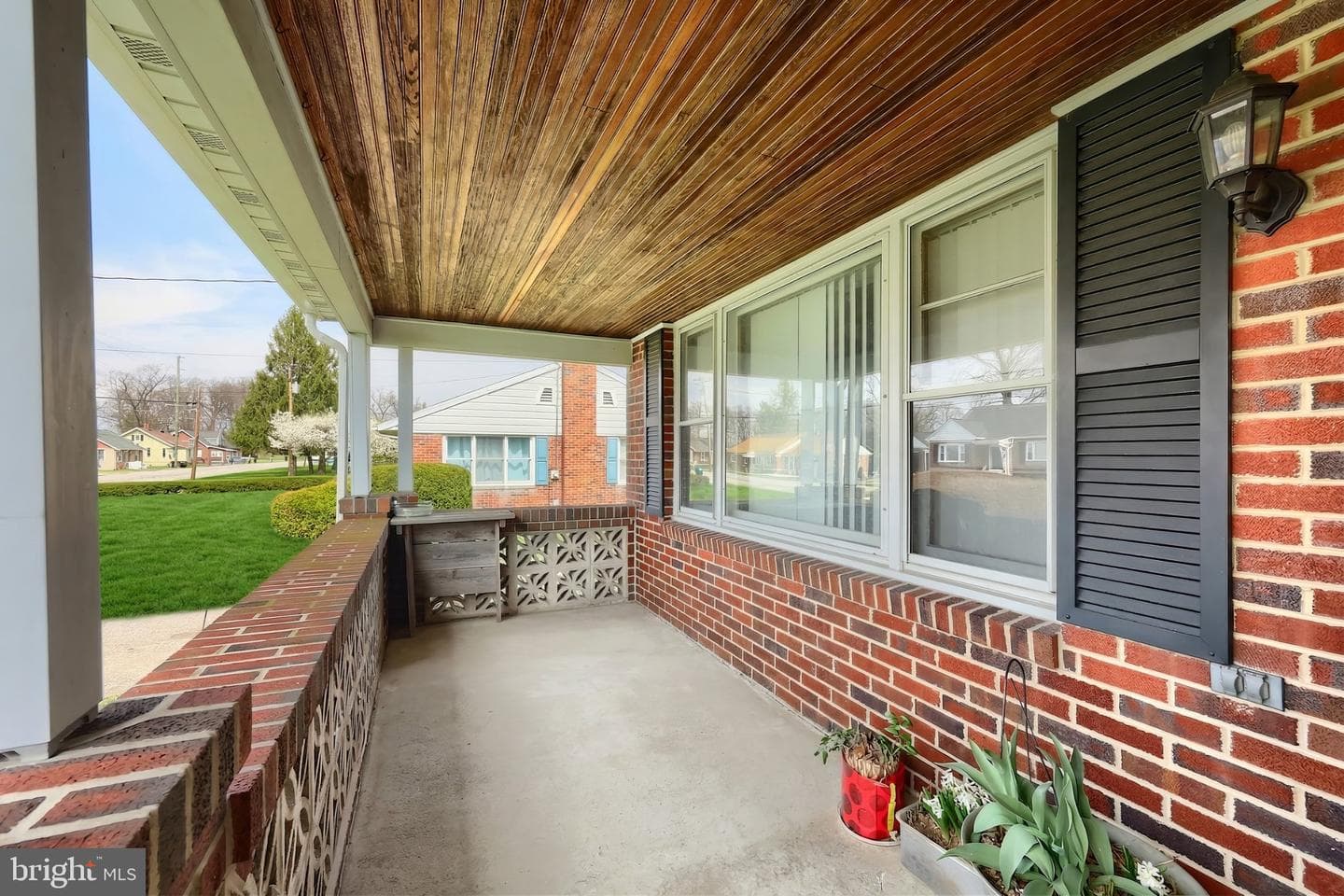 2208 Grandview Road photo 8