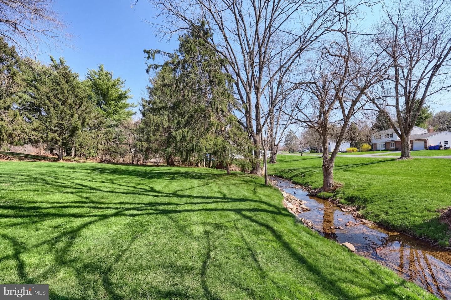 18 Sheffield Drive photo 11