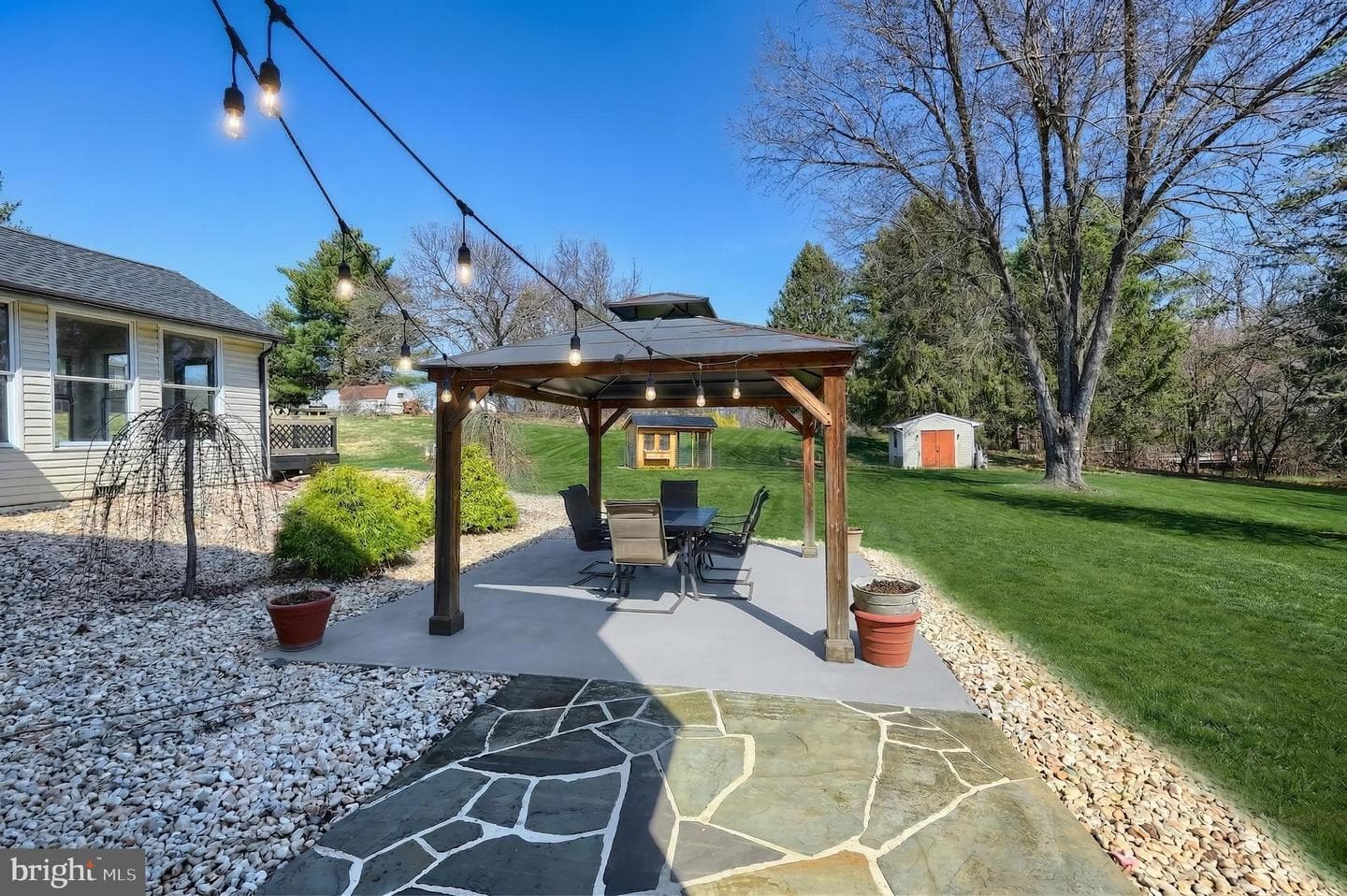 18 Sheffield Drive photo 15