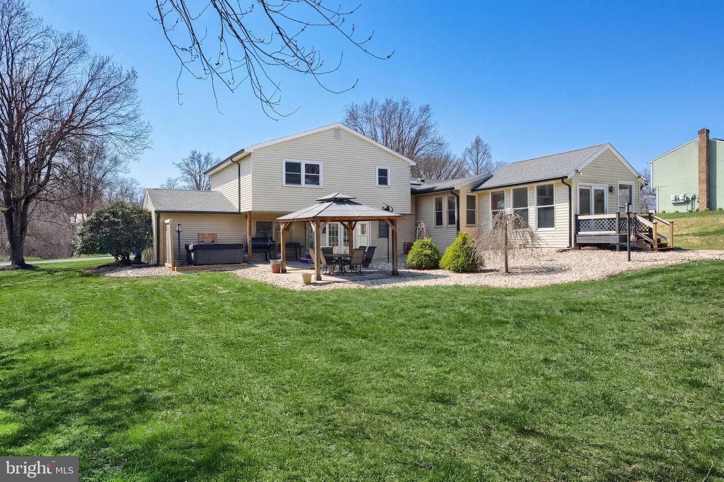 18 Sheffield Drive photo 19