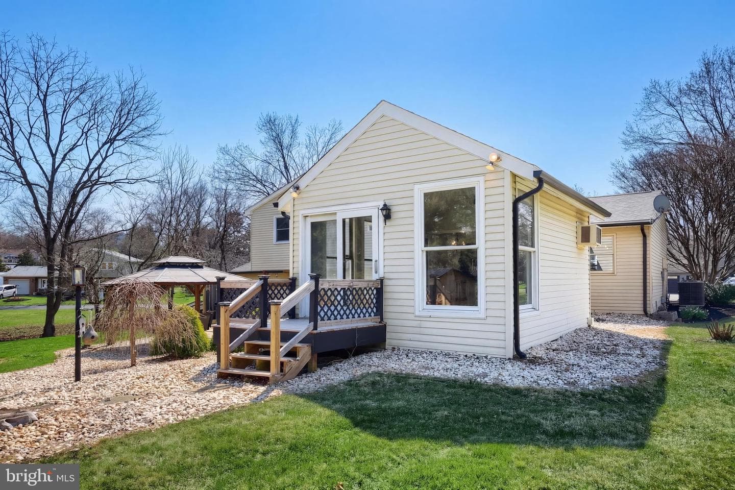 18 Sheffield Drive photo 20