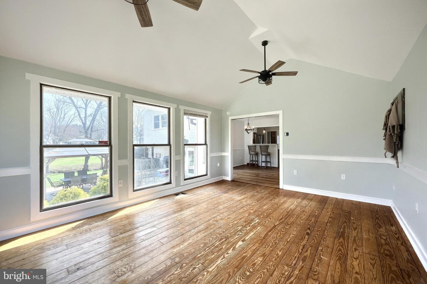 18 Sheffield Drive photo 37