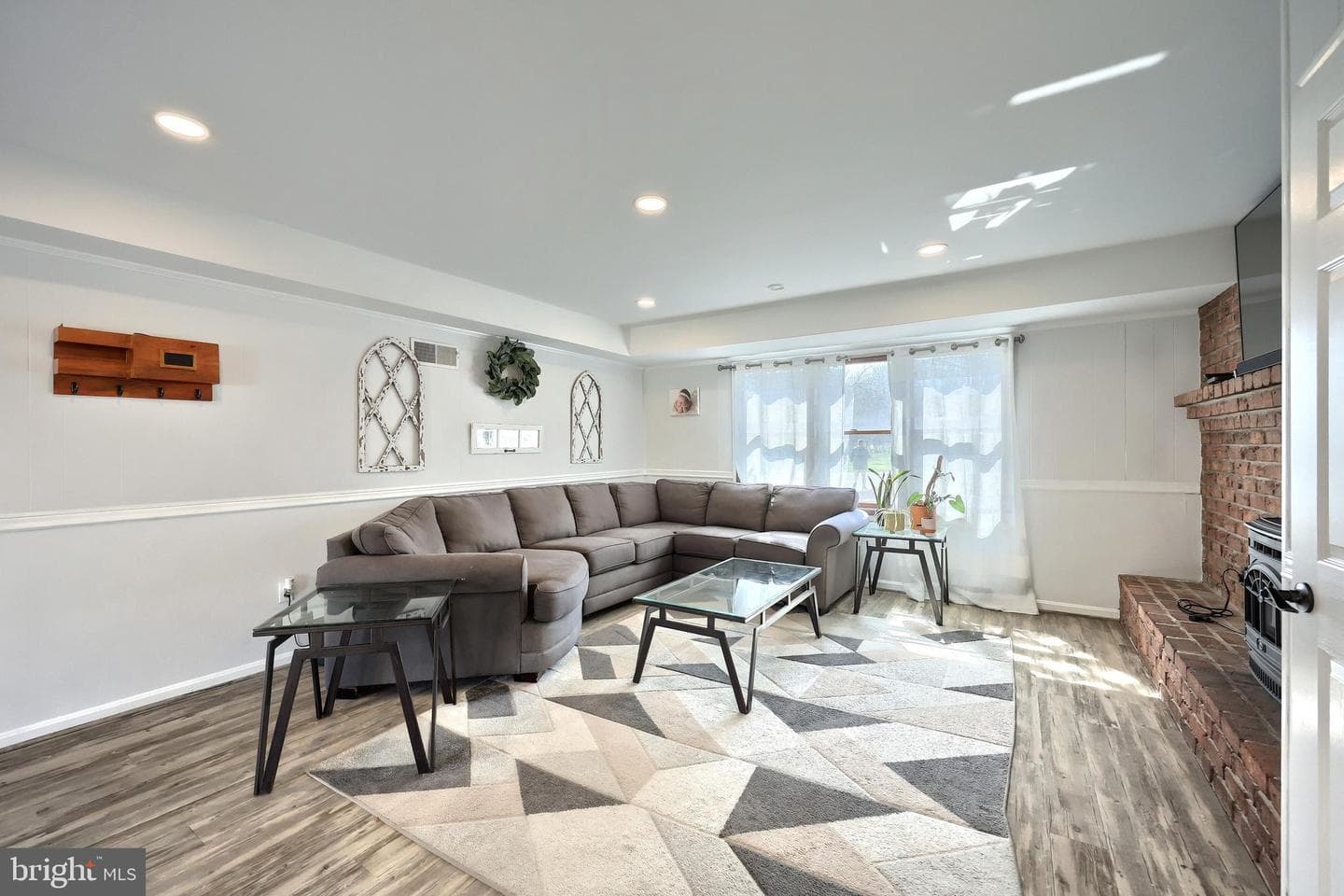 18 Sheffield Drive photo 39