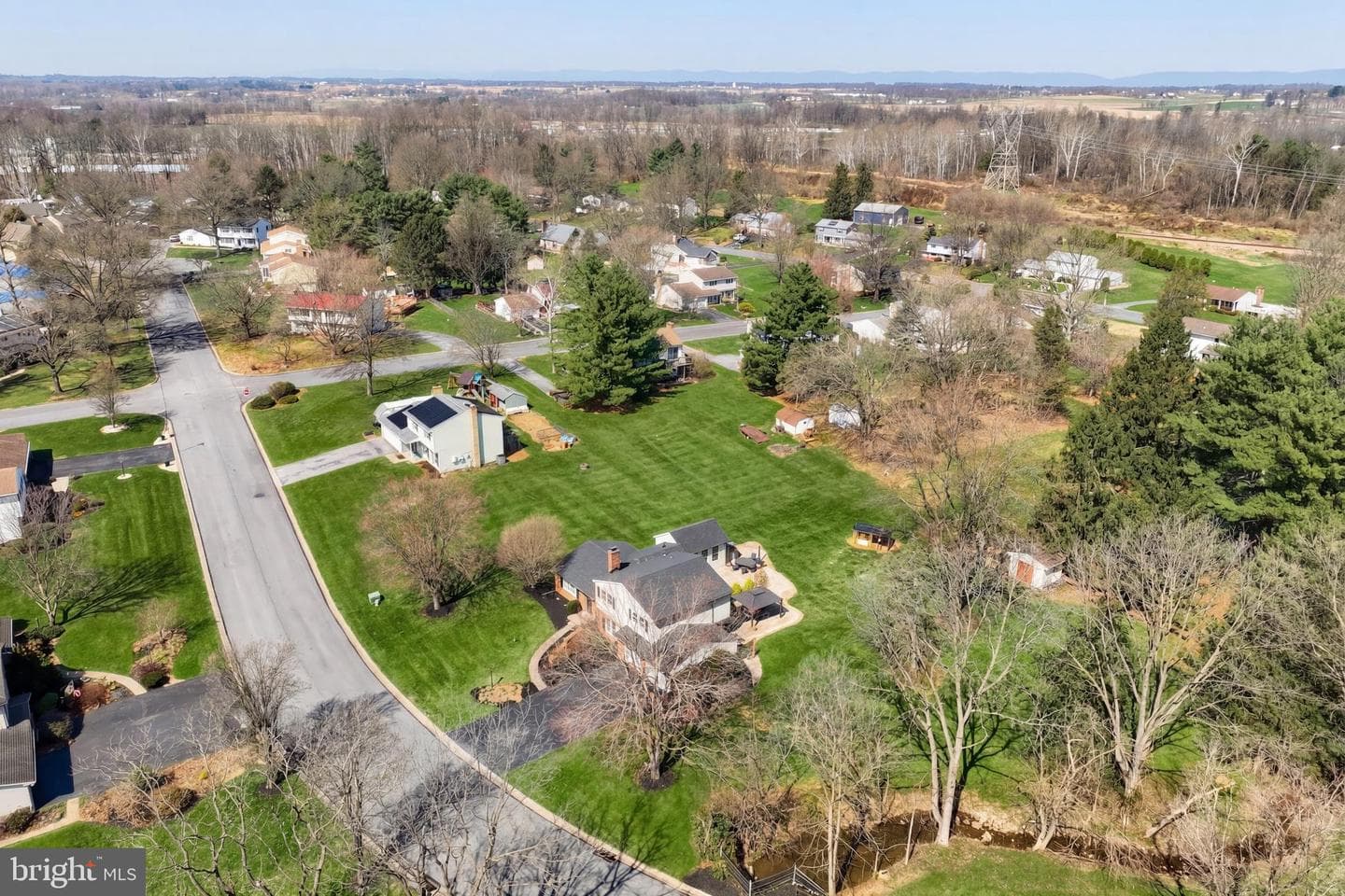 18 Sheffield Drive photo 68