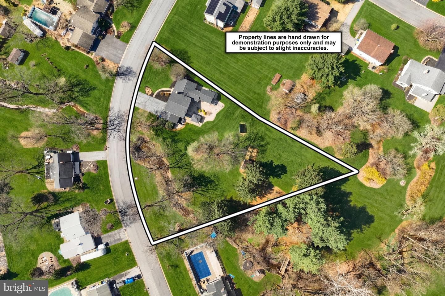 18 Sheffield Drive photo 7