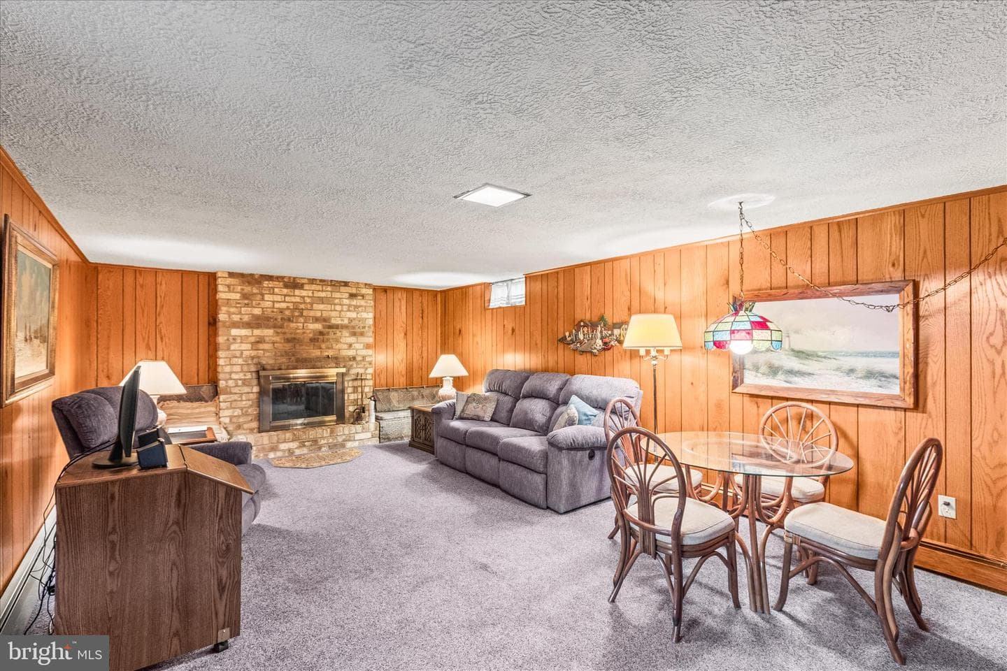 1884 Ebony Drive photo 35
