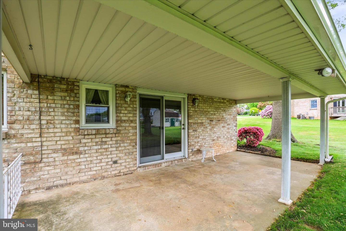 1884 Ebony Drive photo 43