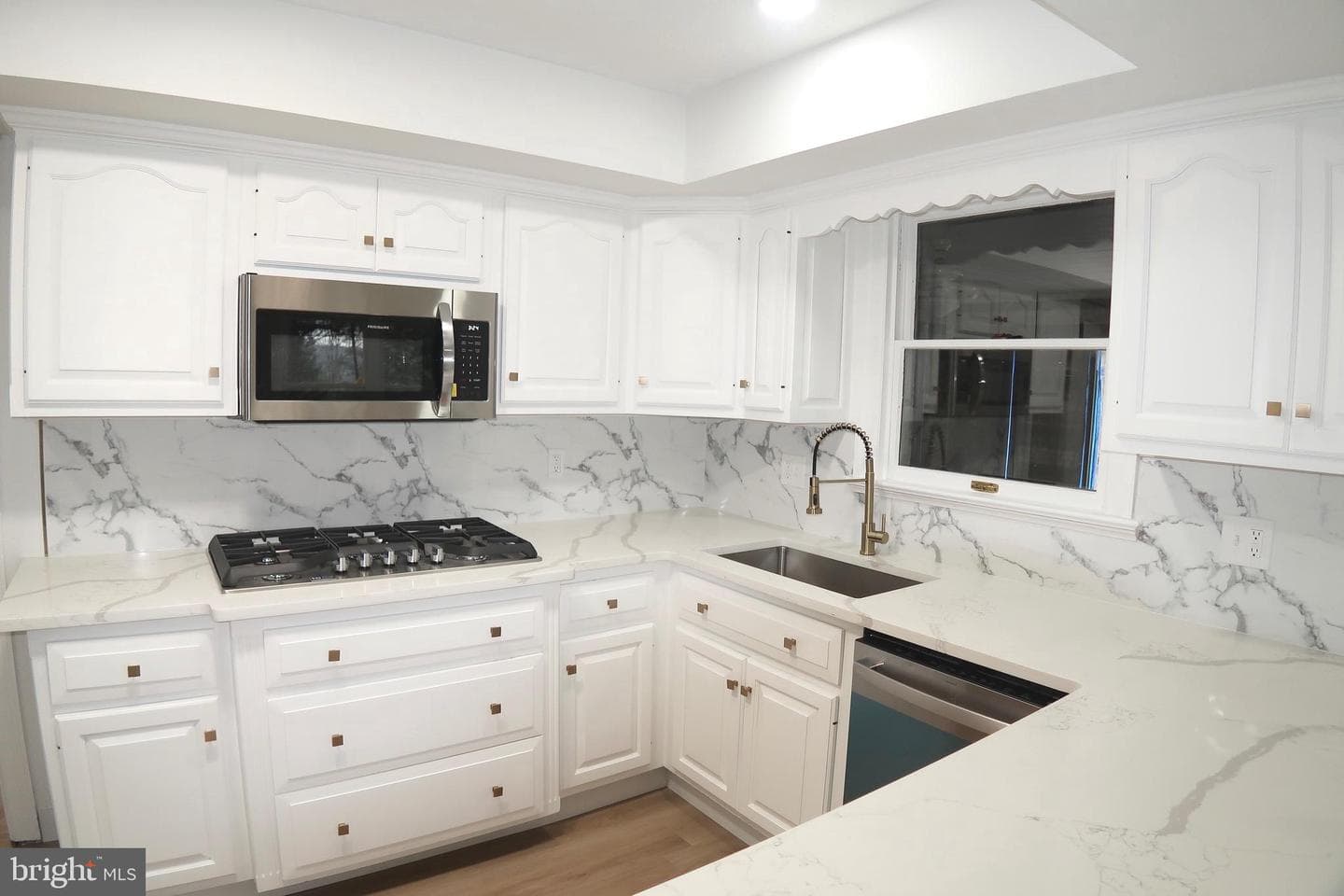 765 Witmer Road photo 20