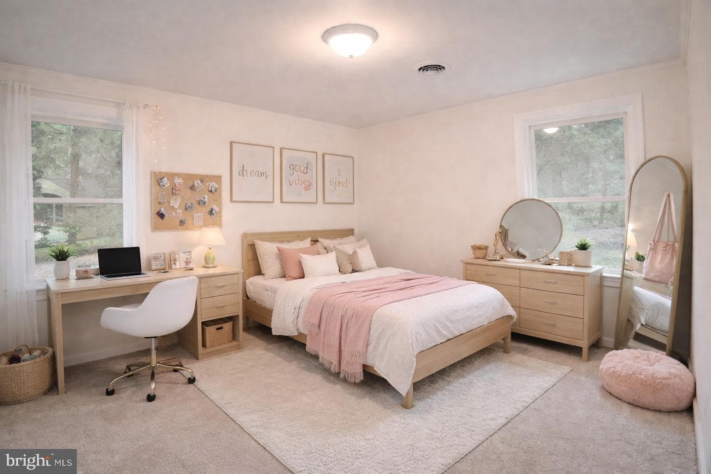765 Witmer Road photo 42