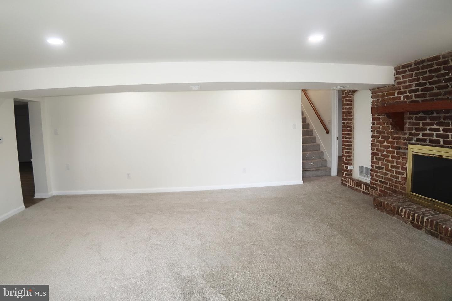 765 Witmer Road photo 46