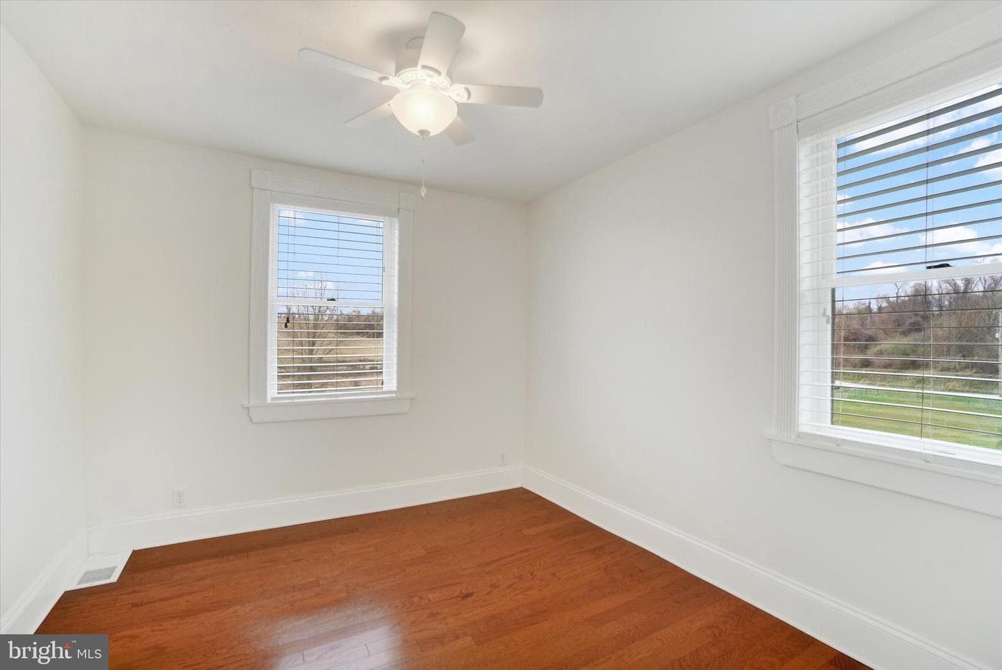 12982 Glen Valley Road photo 17