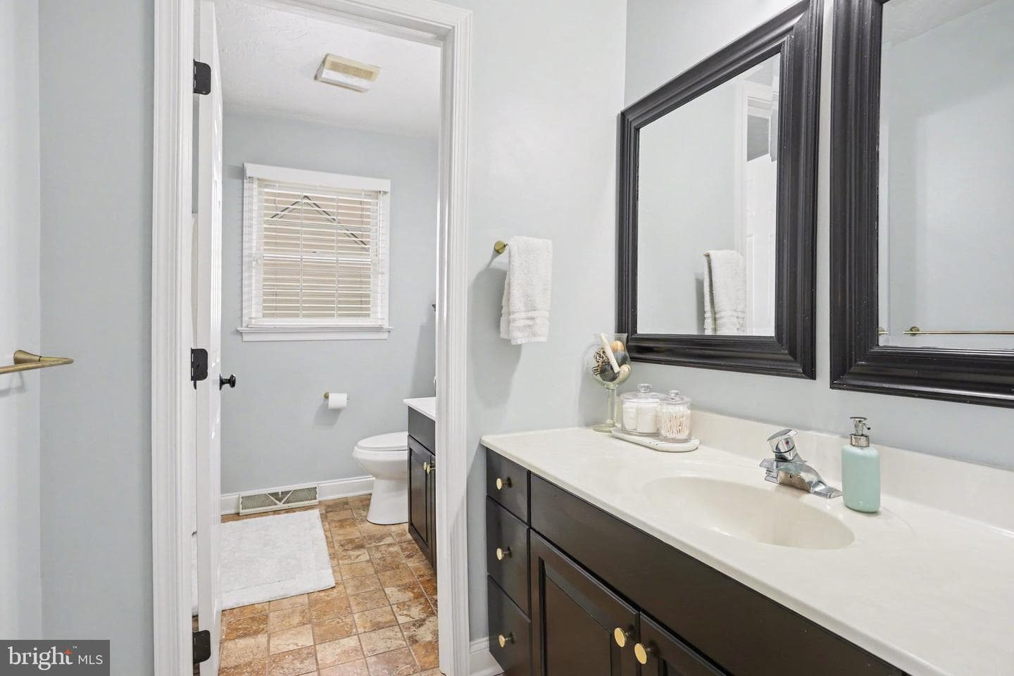 2613 Huntfield Drive photo 21