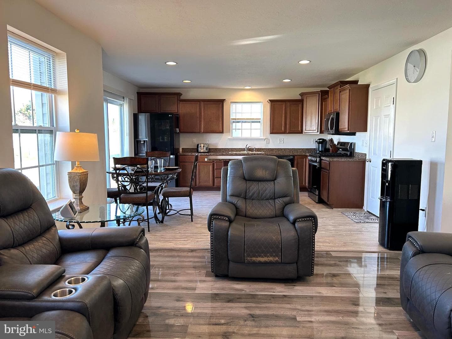266 N Alpine Drive photo 11