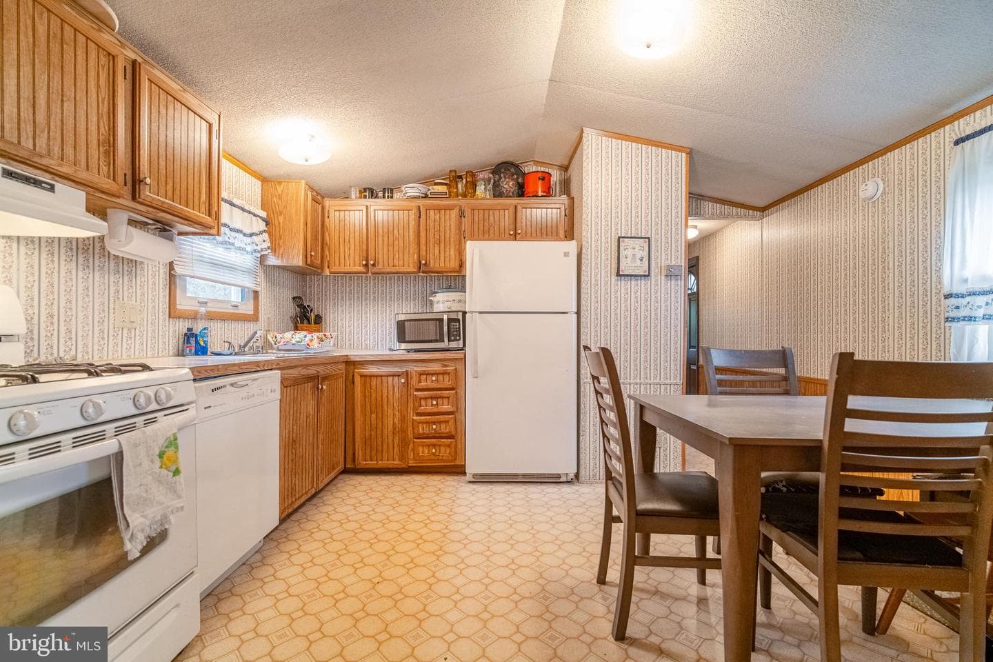 43 N Main Street photo 11