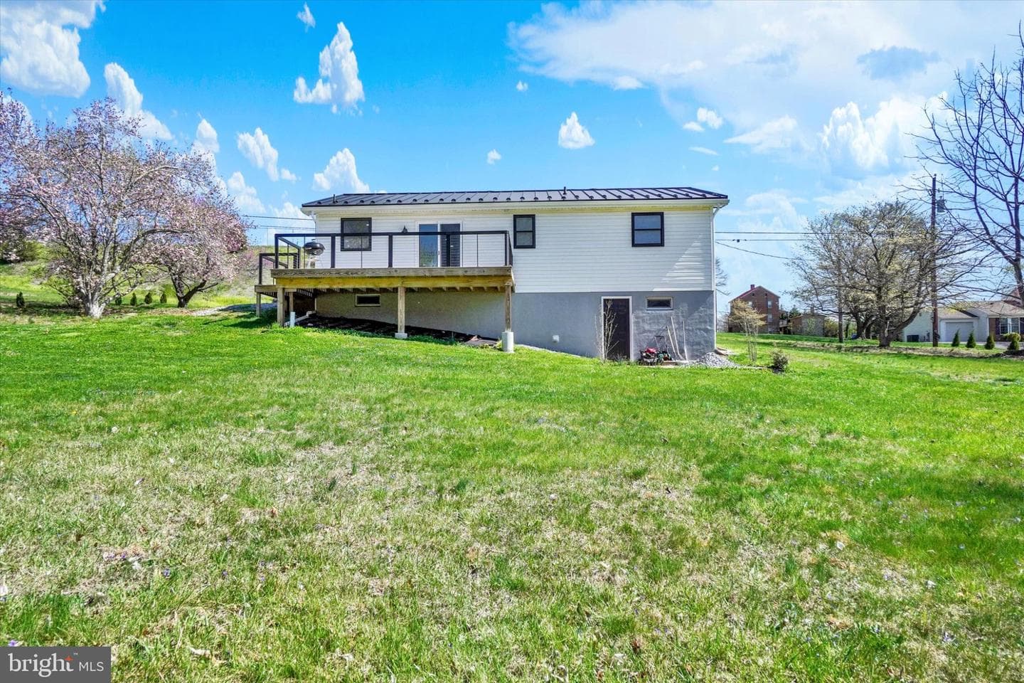 824 Almoney Road photo 26