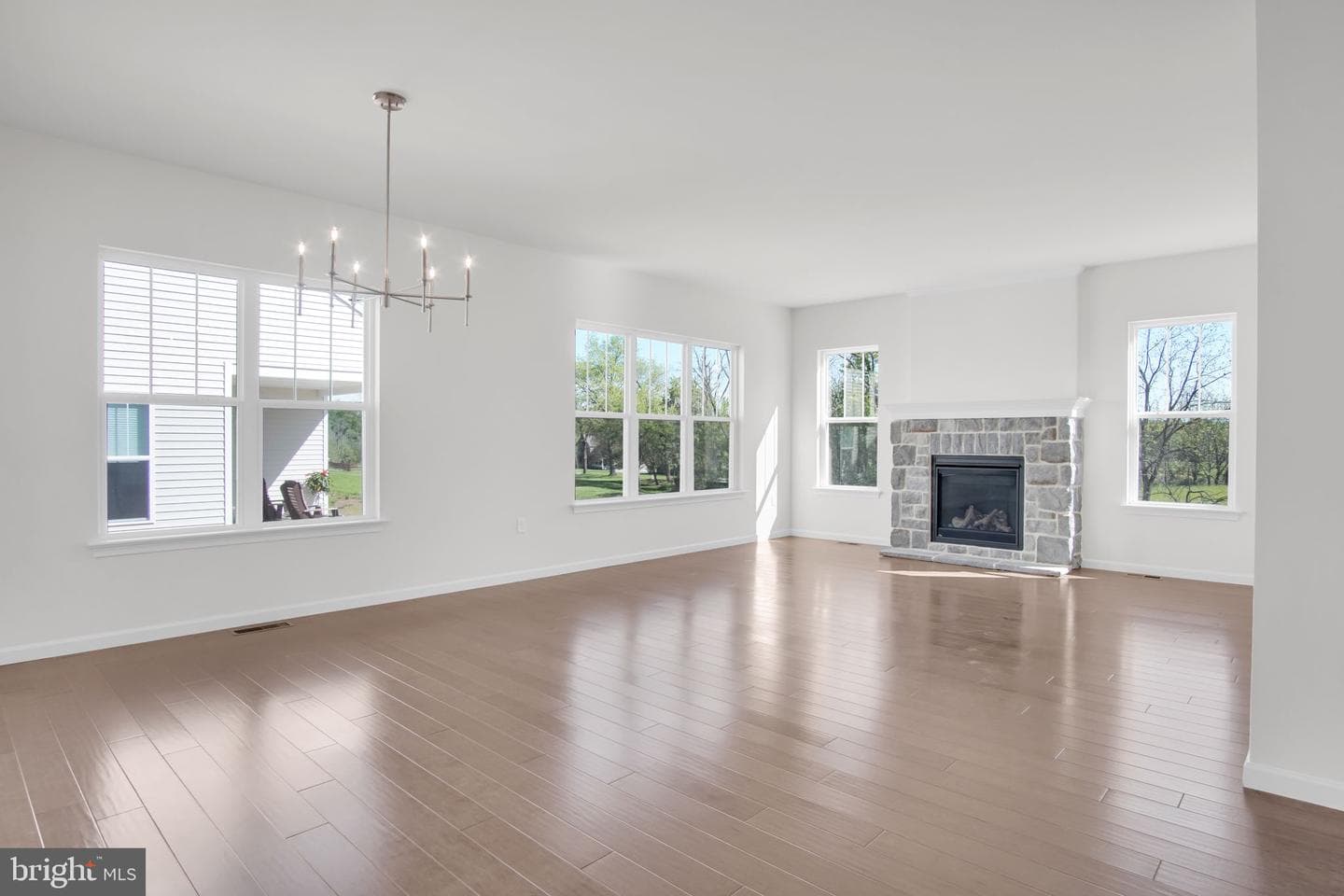 855 Shadowbrooke Drive photo 6