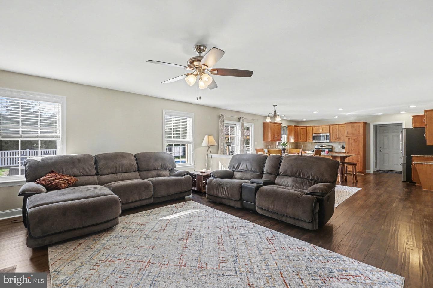 772 Rishel Drive photo 9