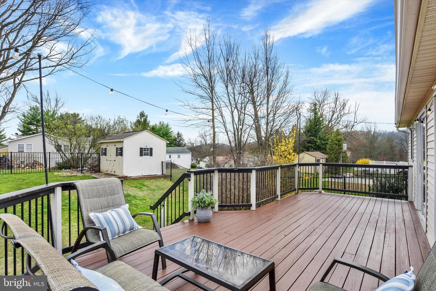 466 Chestnut Way photo 30
