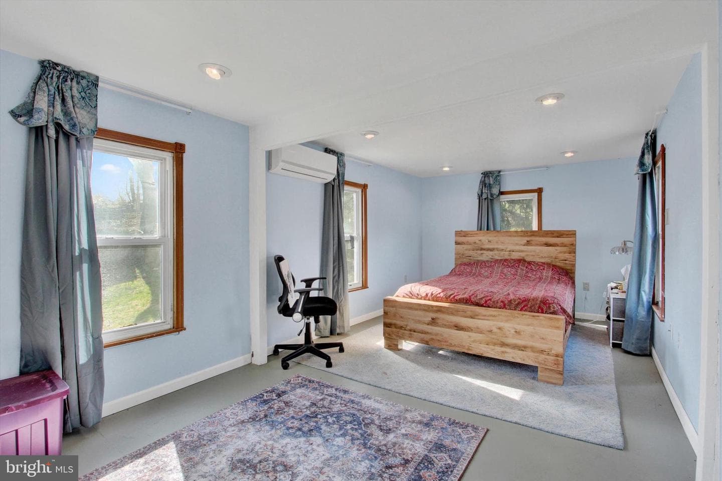 7950 Glenville Road photo 16