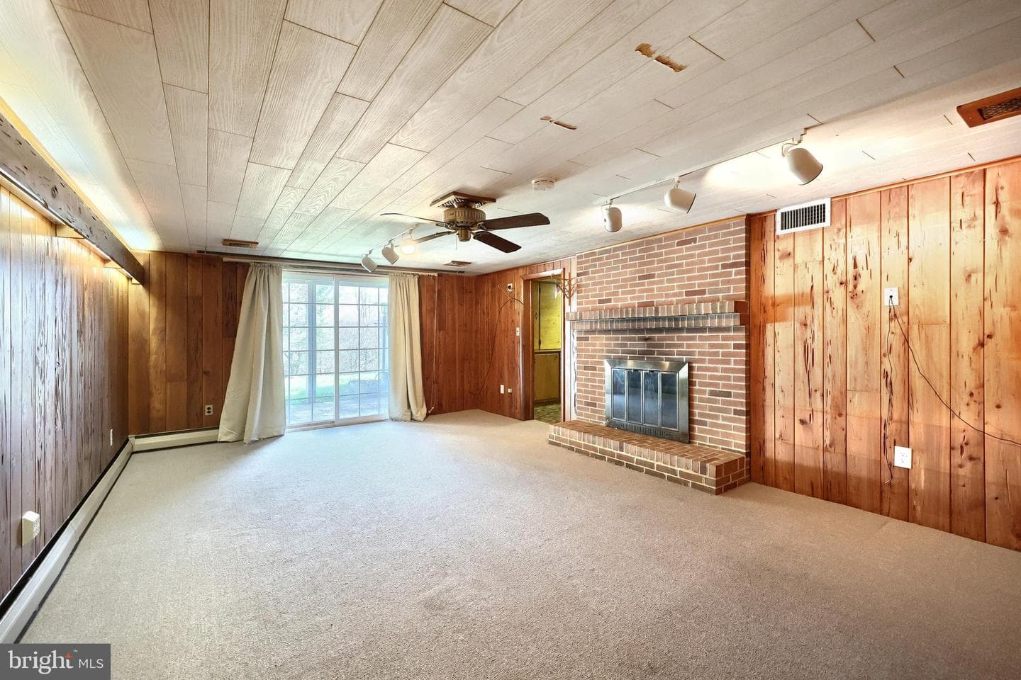 223 N 3rd Street photo 39