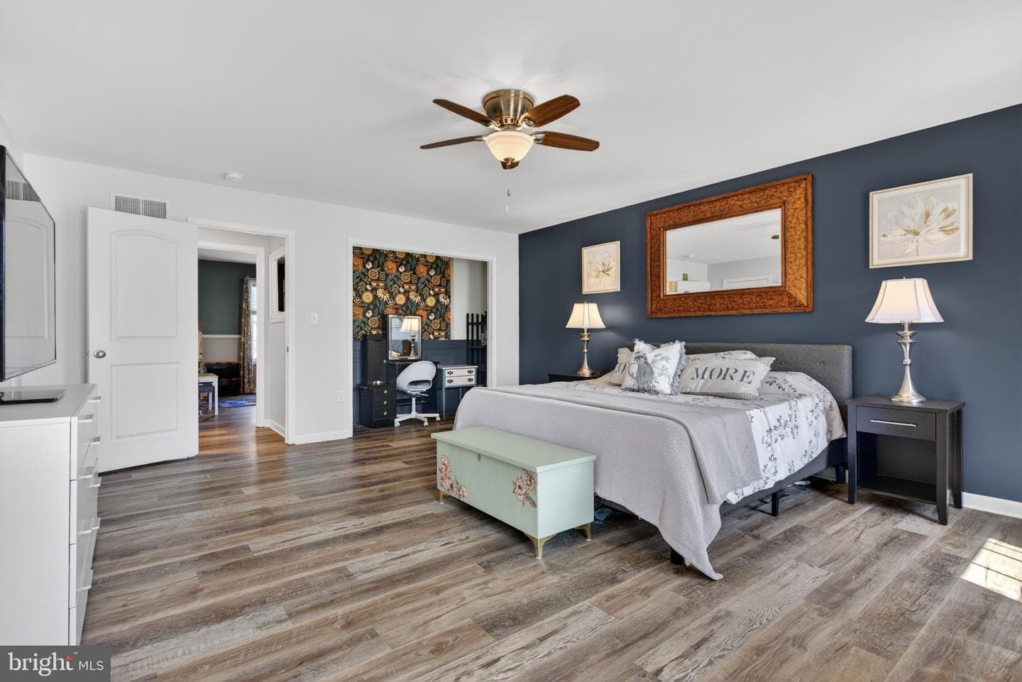 25 Thoroughbred Drive photo 16