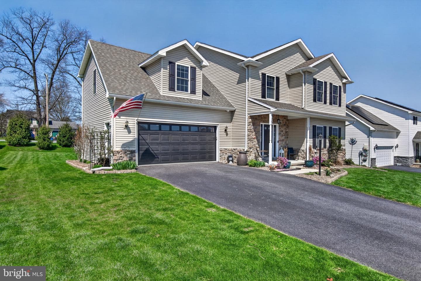 25 Thoroughbred Drive photo 33