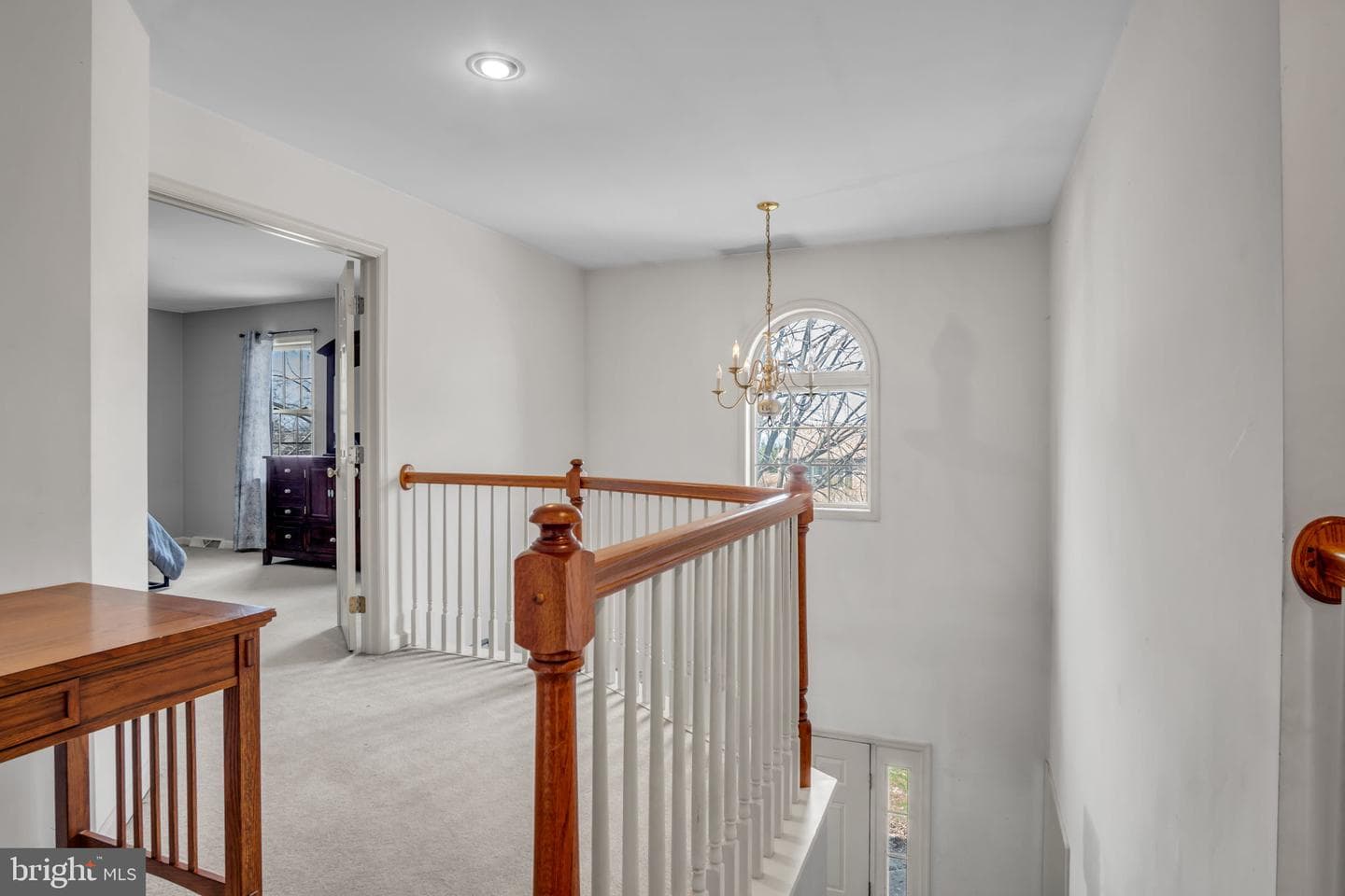 984 David Drive photo 17