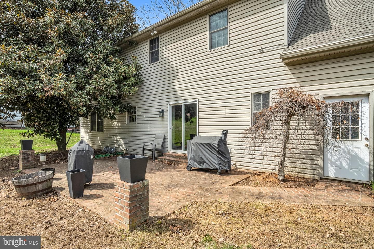 984 David Drive photo 35