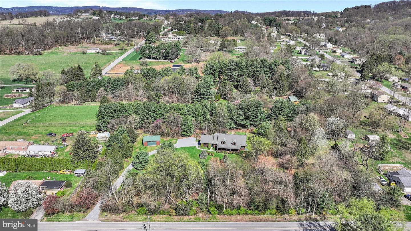 1080 Canadochly Road photo 4