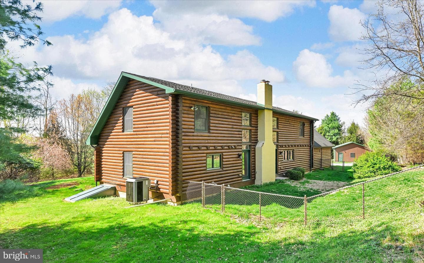 1080 Canadochly Road photo 52