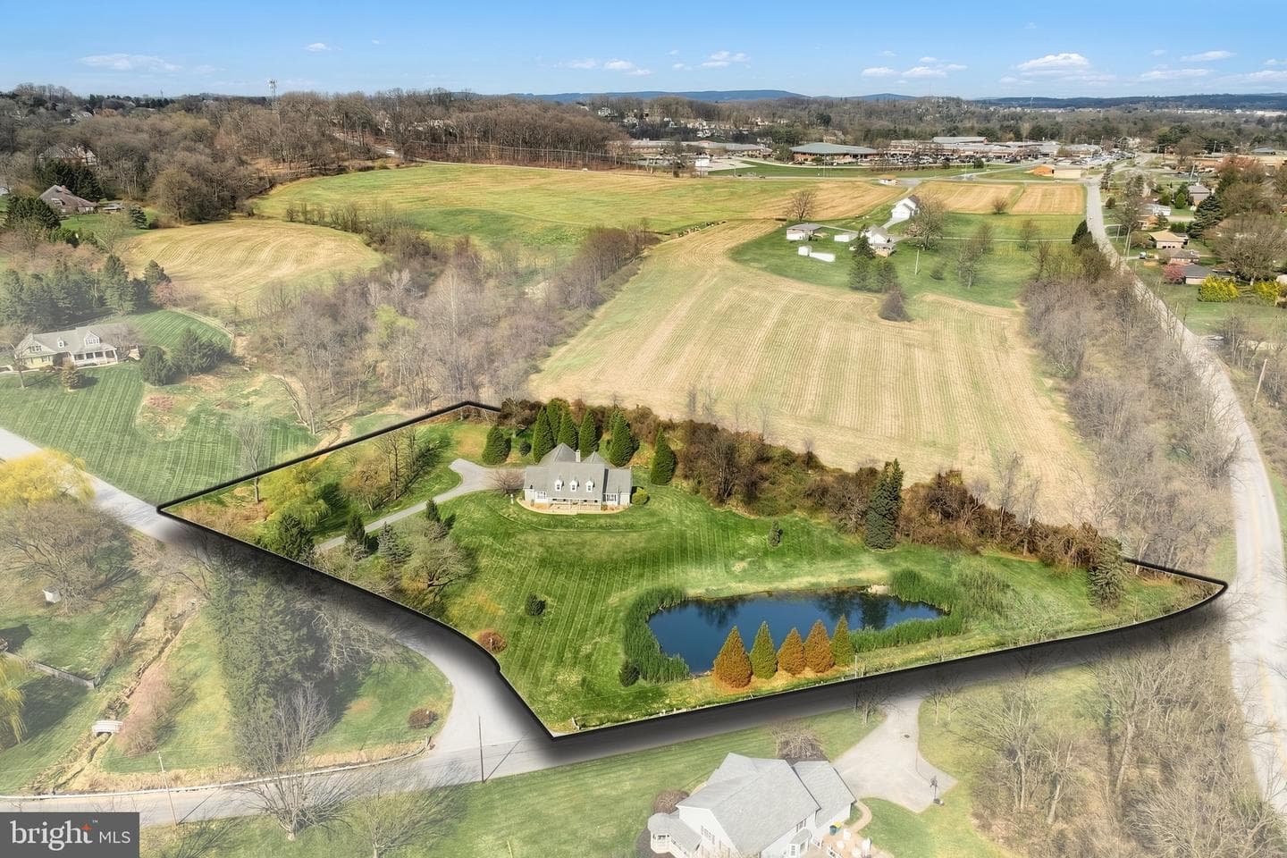 101 Fairfax Dr. photo 5