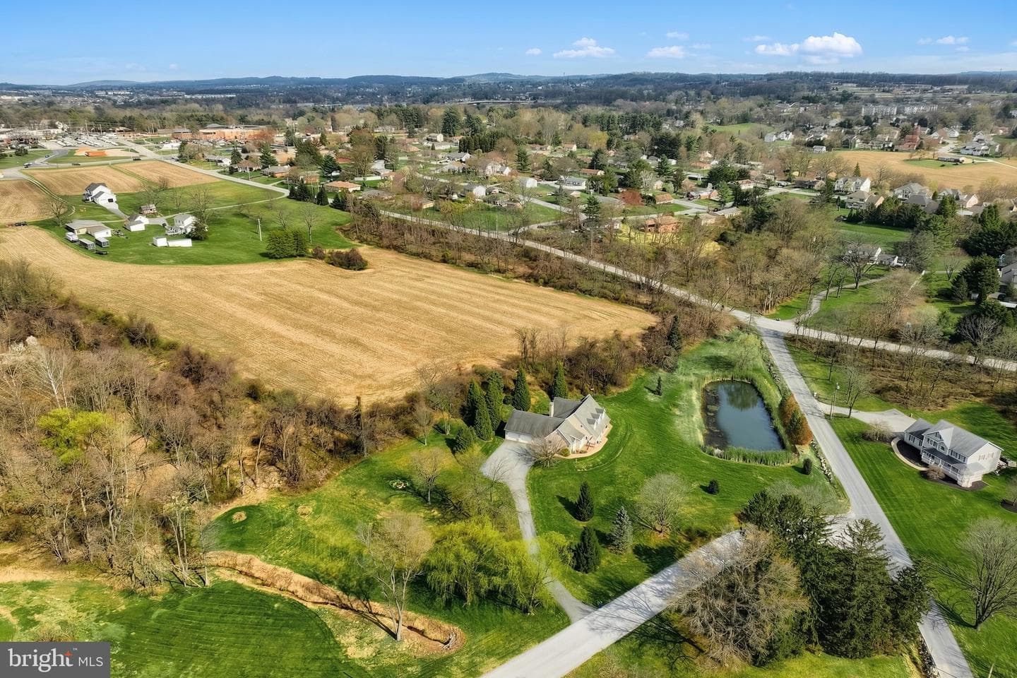 101 Fairfax Dr. photo 60