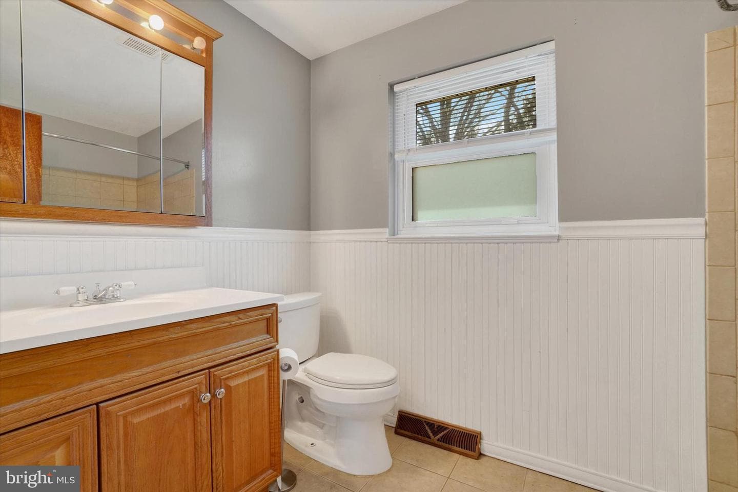 2710 Whitney Drive photo 12