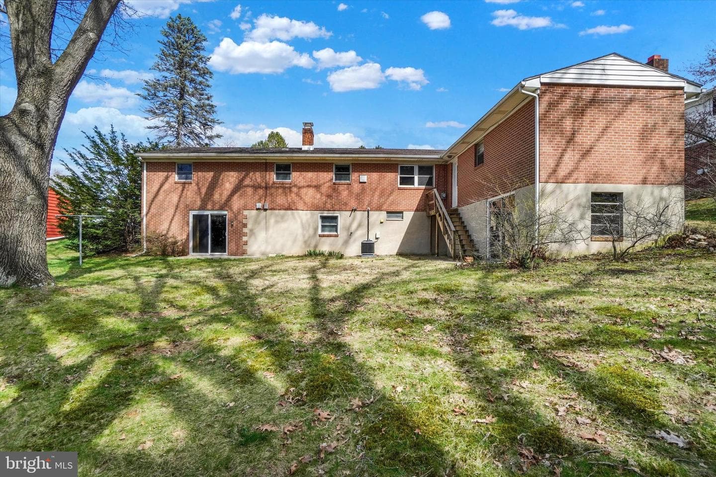 2710 Whitney Drive photo 25