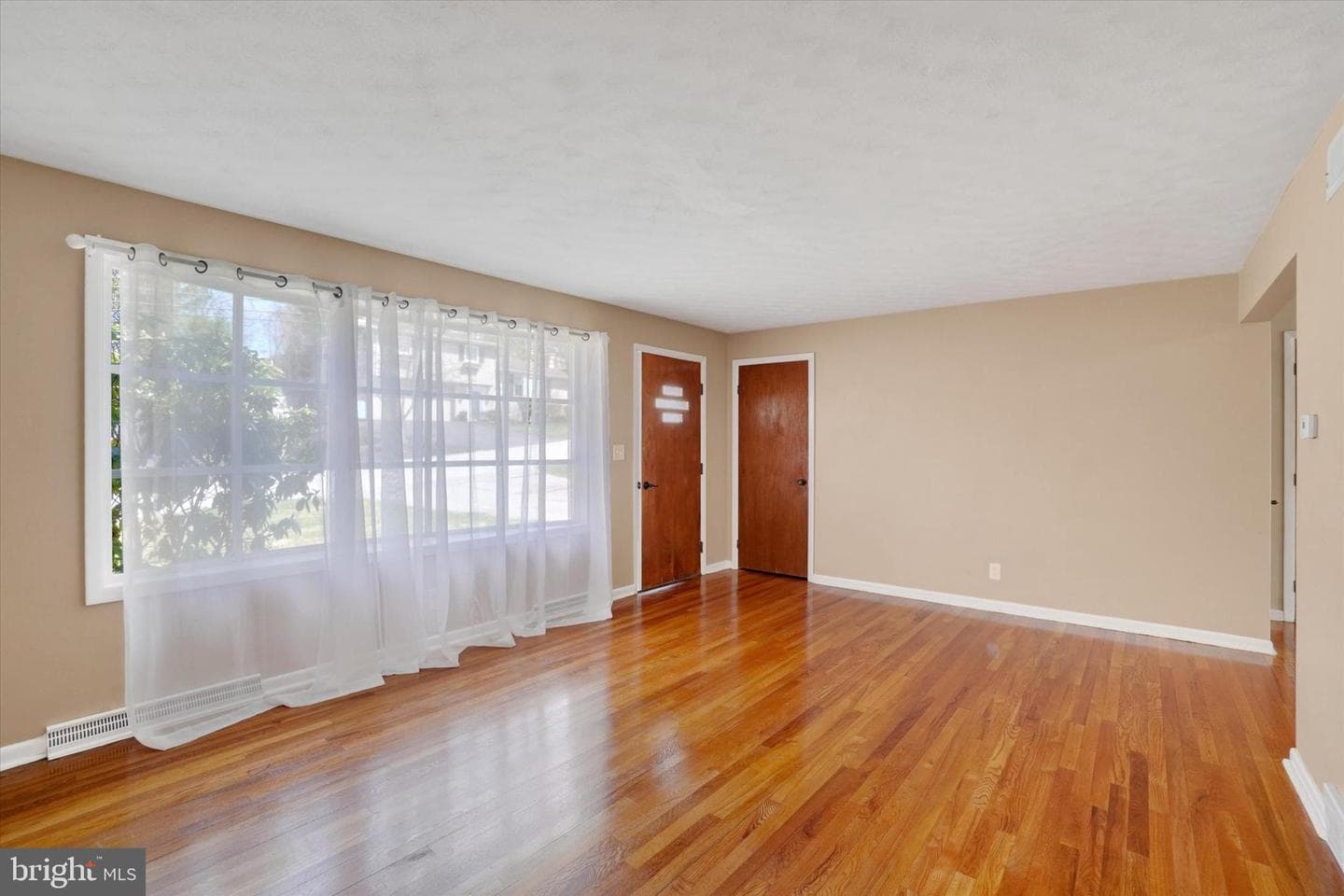 2710 Whitney Drive photo 7