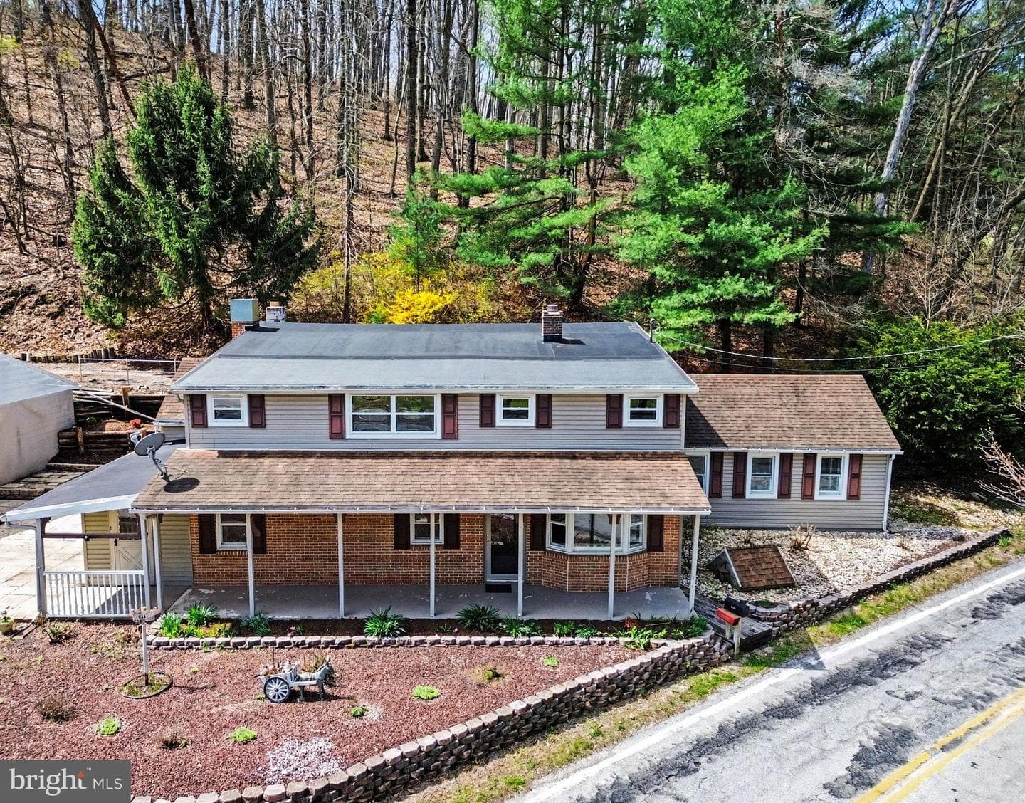 6381 Glatfelters Station Road photo 11